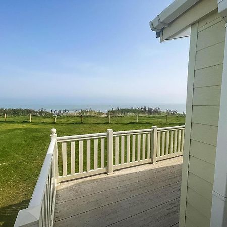Stunning 6 Berth Lodge With Sea Views For Hire At Skipsea Sands Ref 41136Nf Barmston Luaran gambar